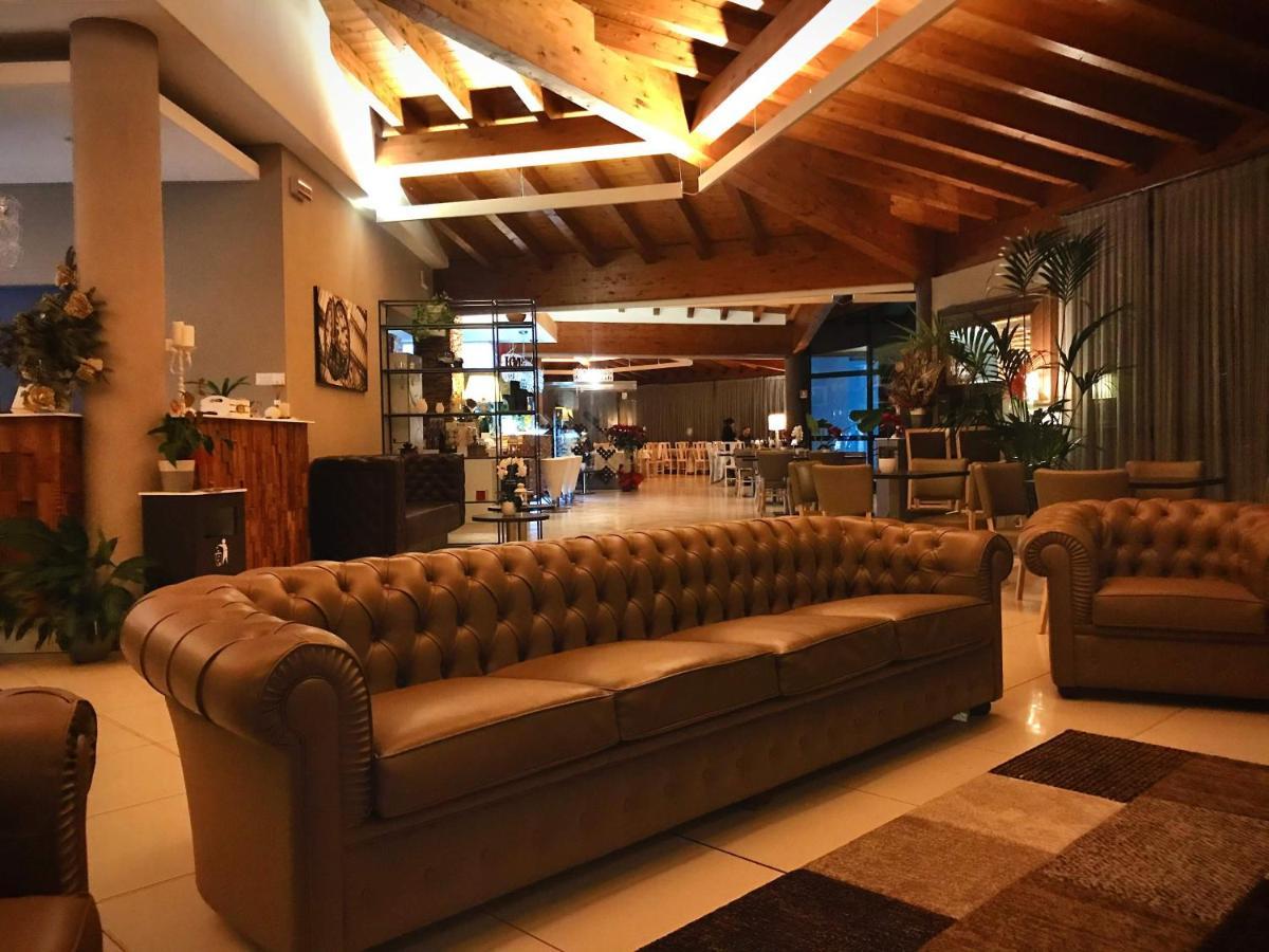 Hotel Clore &