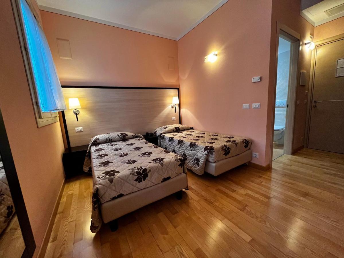 Clore & Hotel 3*