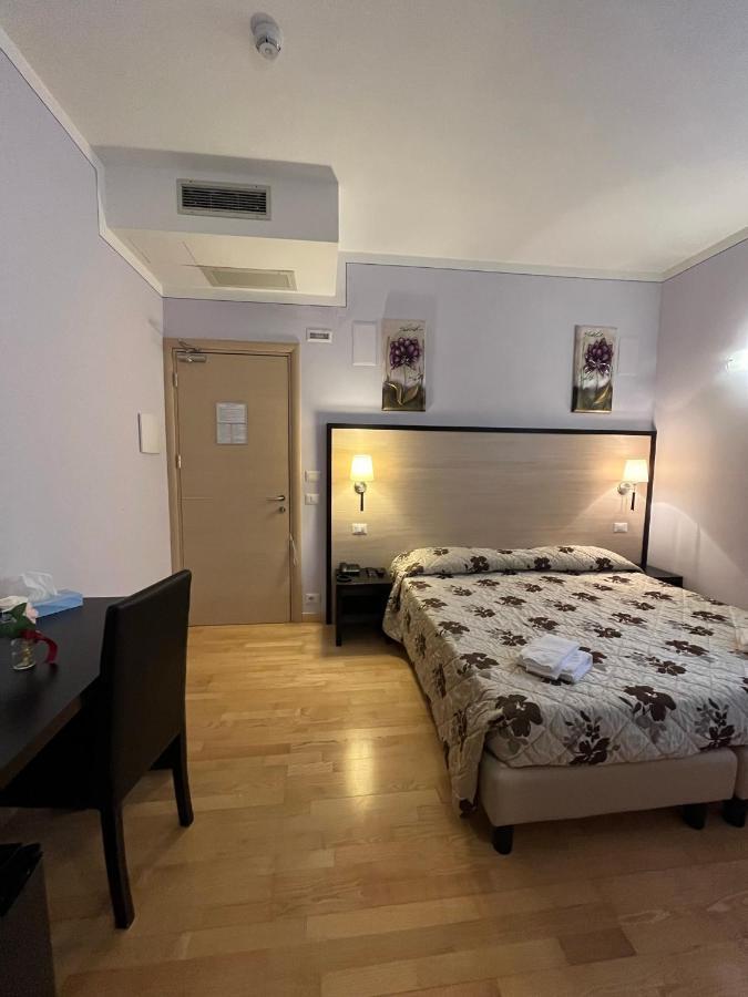 Clore & Hotel 3*